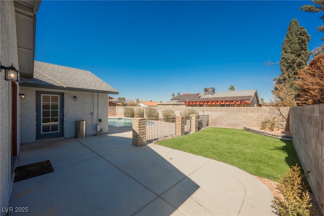 6284 Pinewood Avenue Property Photo 11