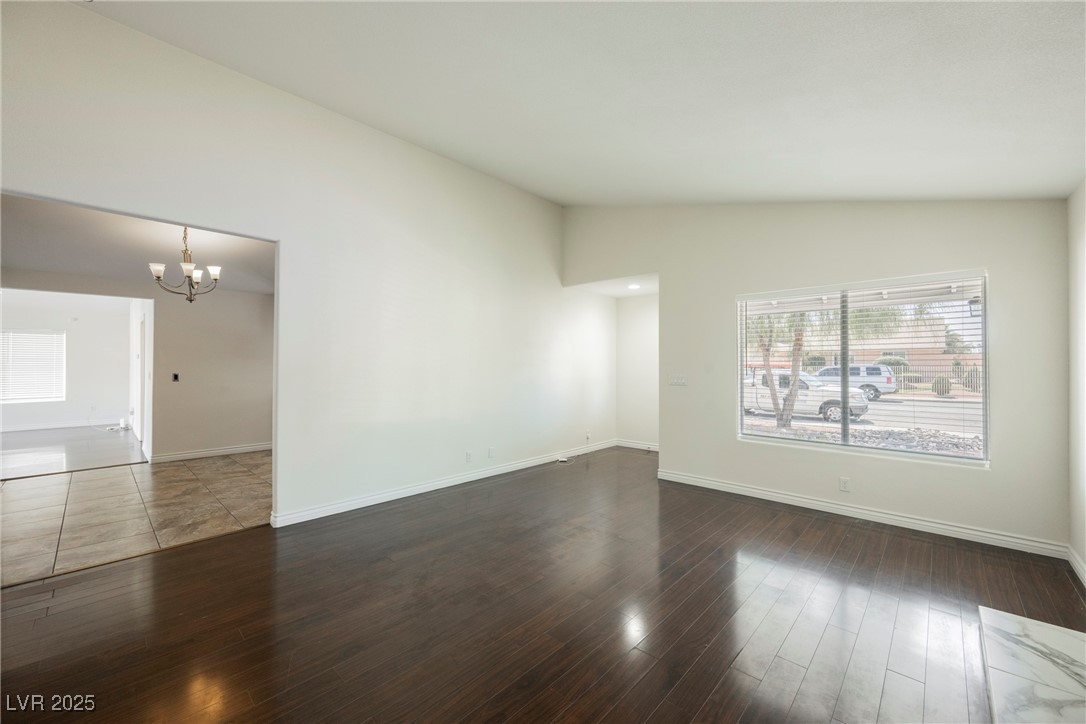 6284 Pinewood Avenue Property Photo 23