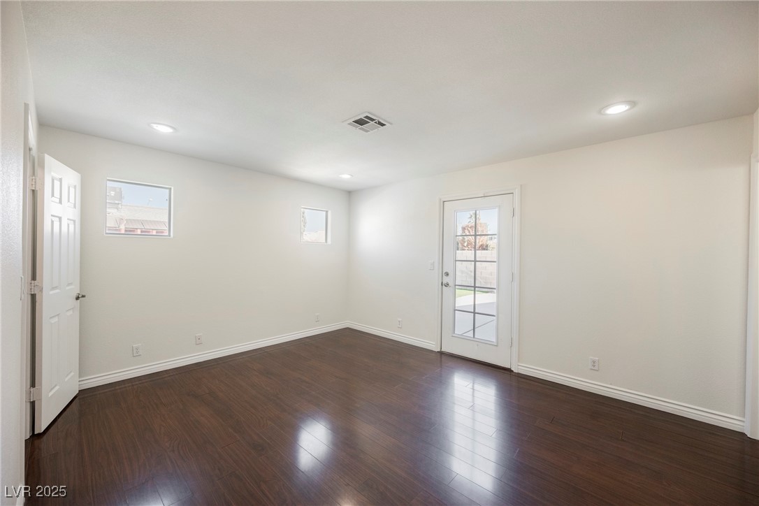 6284 Pinewood Avenue Property Photo 42