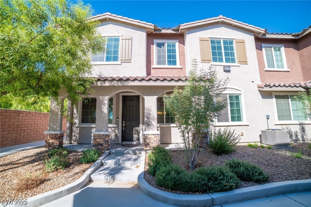 8487 Insignia Avenue 105 Property Photo