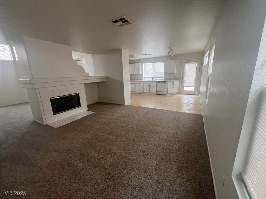 1844 Navajo Lake Way Property Photo 11