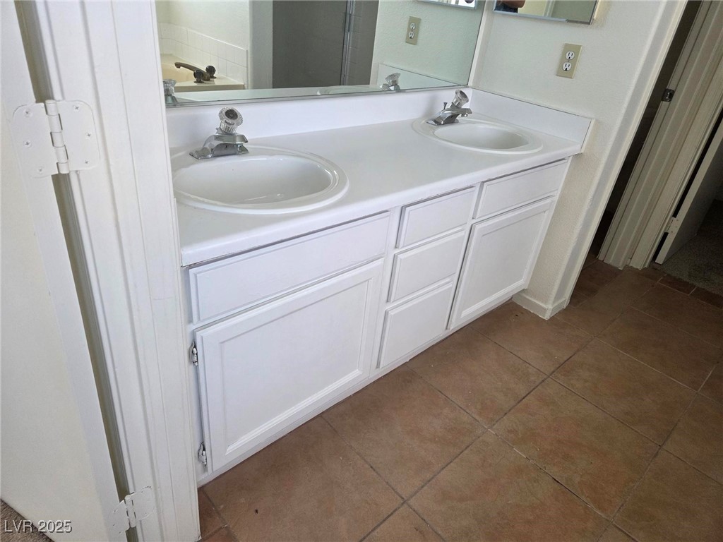 1844 Navajo Lake Way Property Photo 23