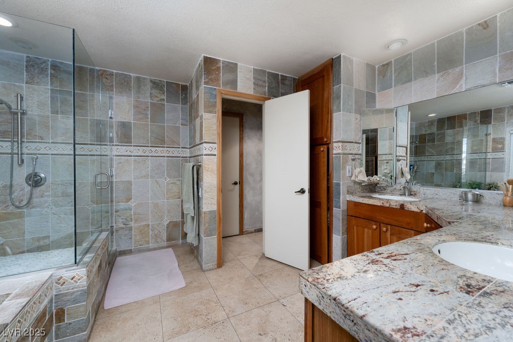 2917 Chapala Drive Property Photo 47