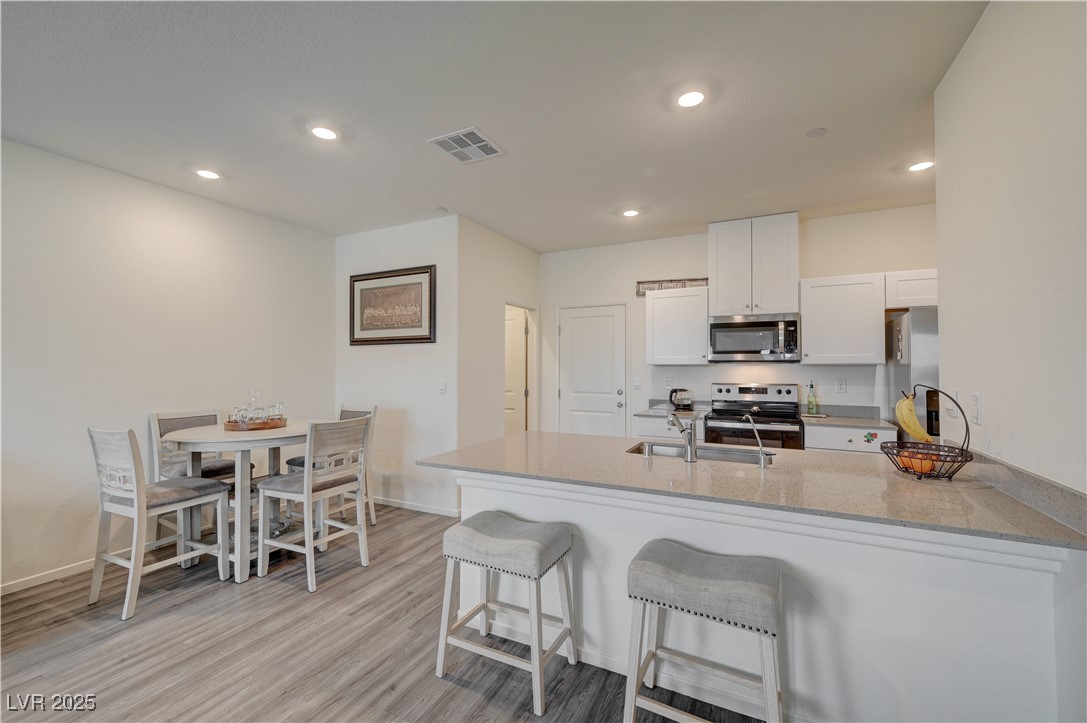 542 Foothill Cove Lane Property Photo 1