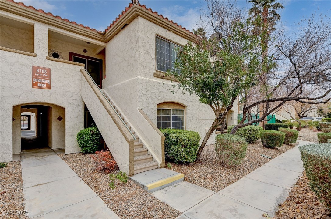 6705 Squaw Mountain Drive 102 Property Photo