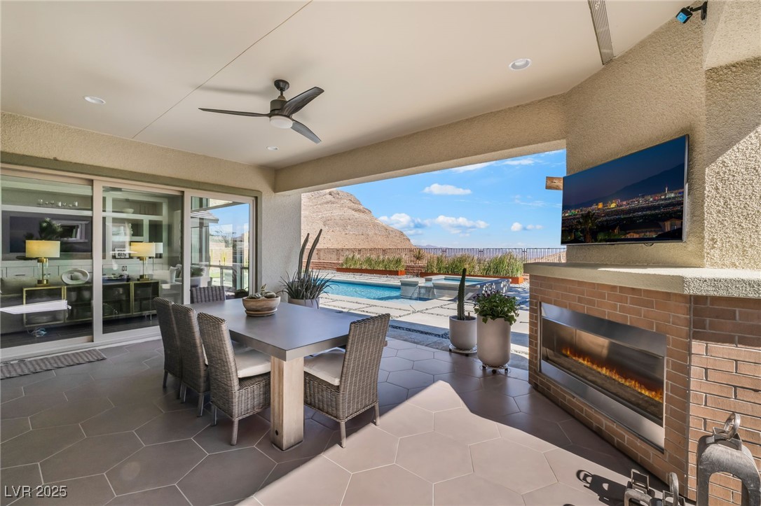 3120 Greenscape Lane Property Photo 9