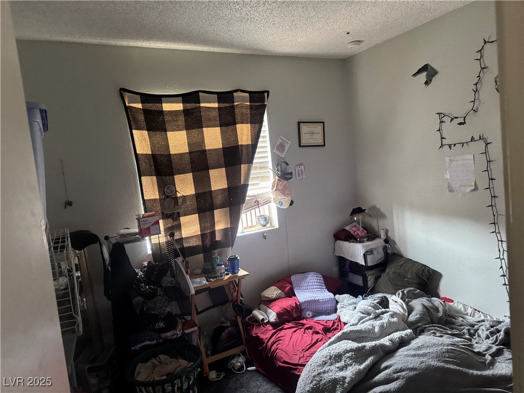 3934 Torsby Place Property Photo 10