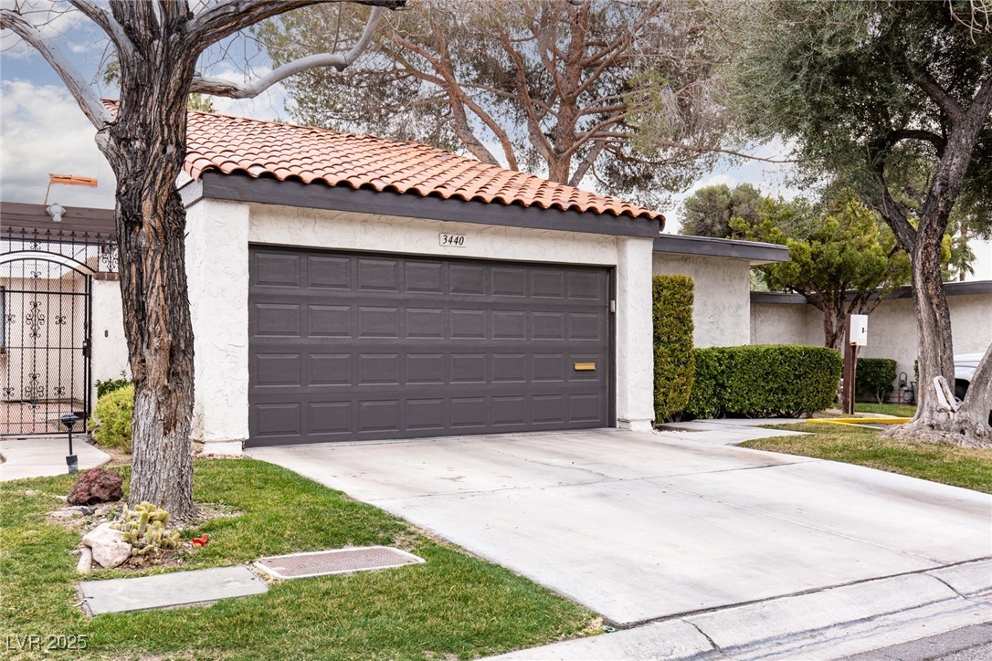 3440 Pino Circle Property Photo 1