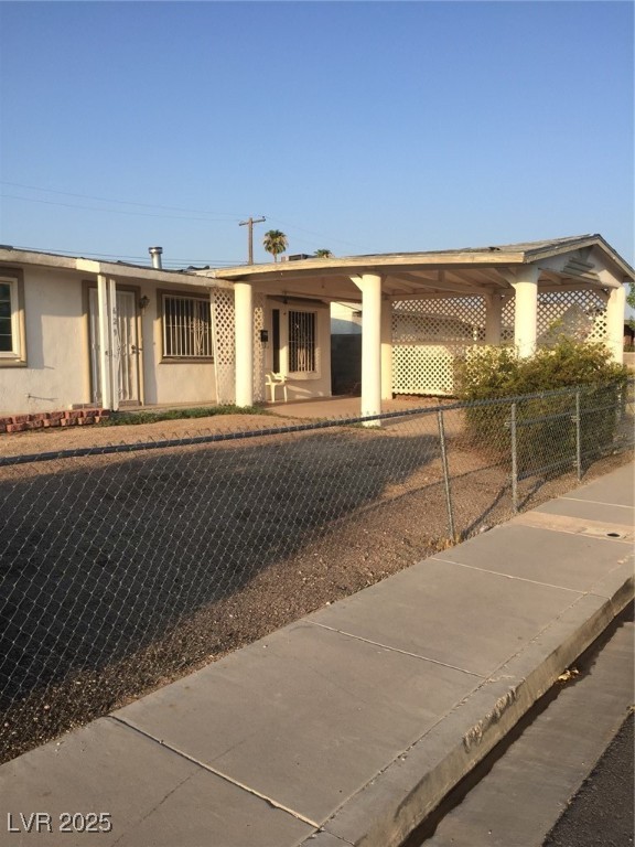 629 Hause Avenue Property Photo