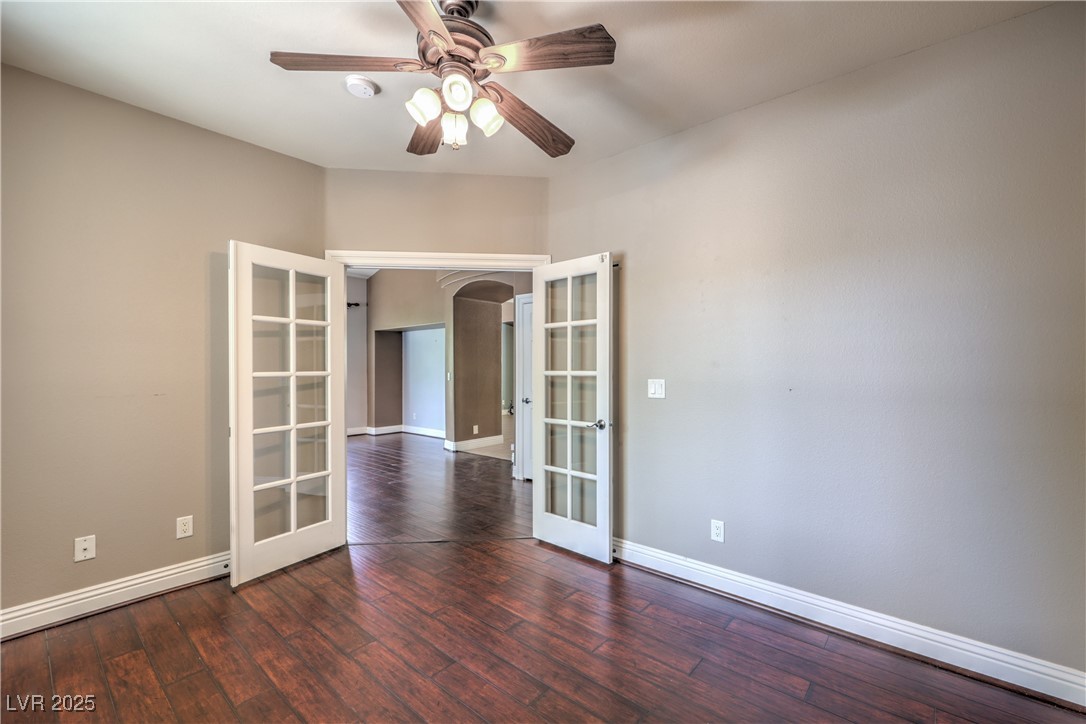2020 Sinfonia Avenue Property Photo 10