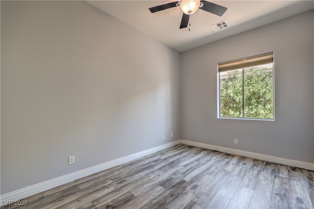 2020 Sinfonia Avenue Property Photo 21