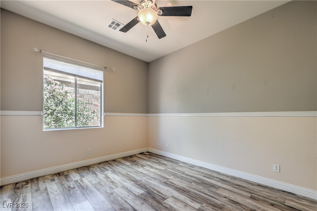 2020 Sinfonia Avenue Property Photo 24