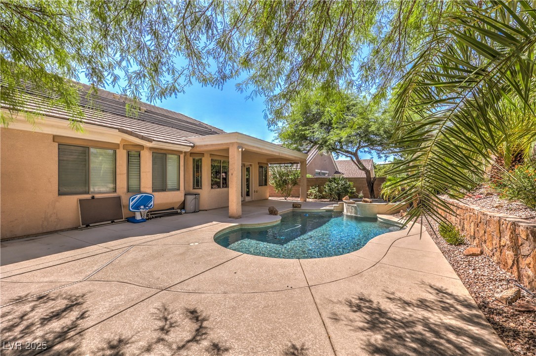 2020 Sinfonia Avenue Property Photo 32