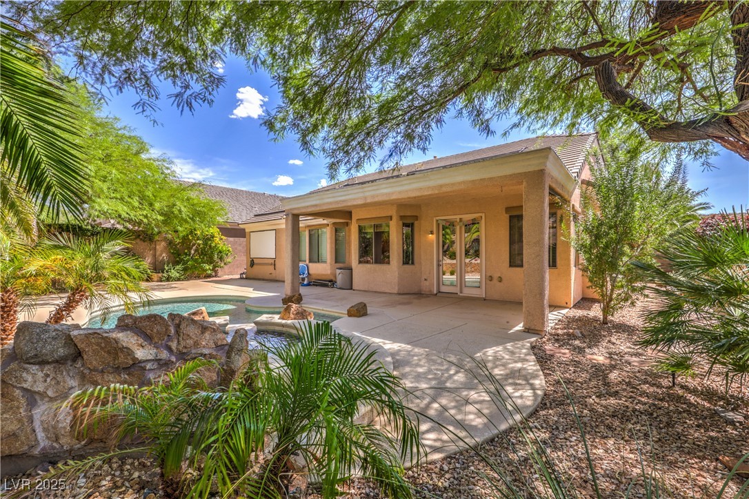 2020 Sinfonia Avenue Property Photo 34