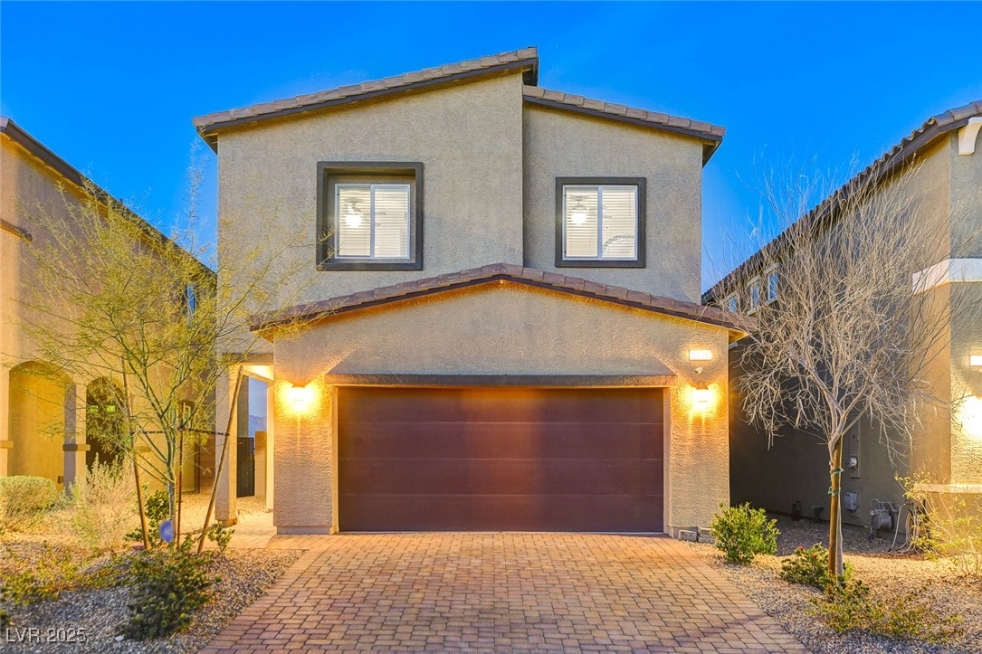 Ann & Hualapai South Real Estate Listings Main Image