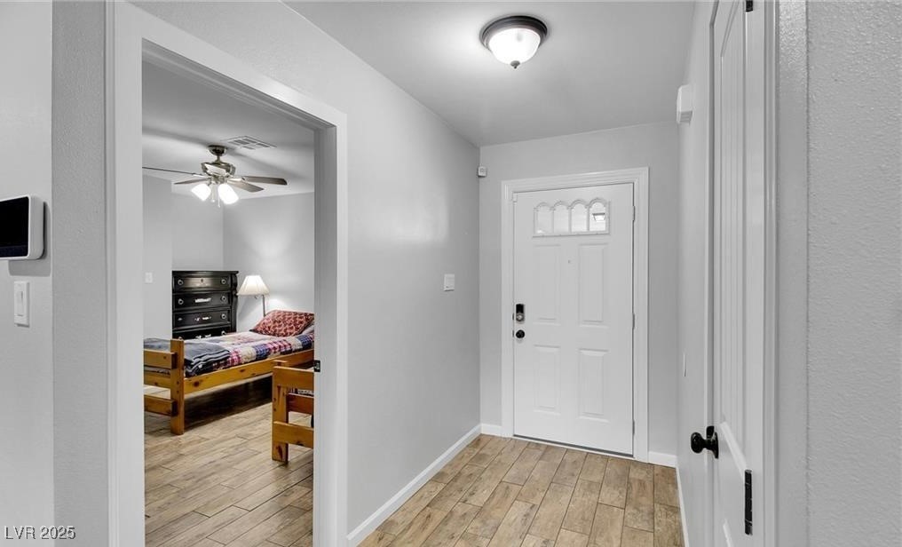 3675 West Maule Avenue Property Photo 7