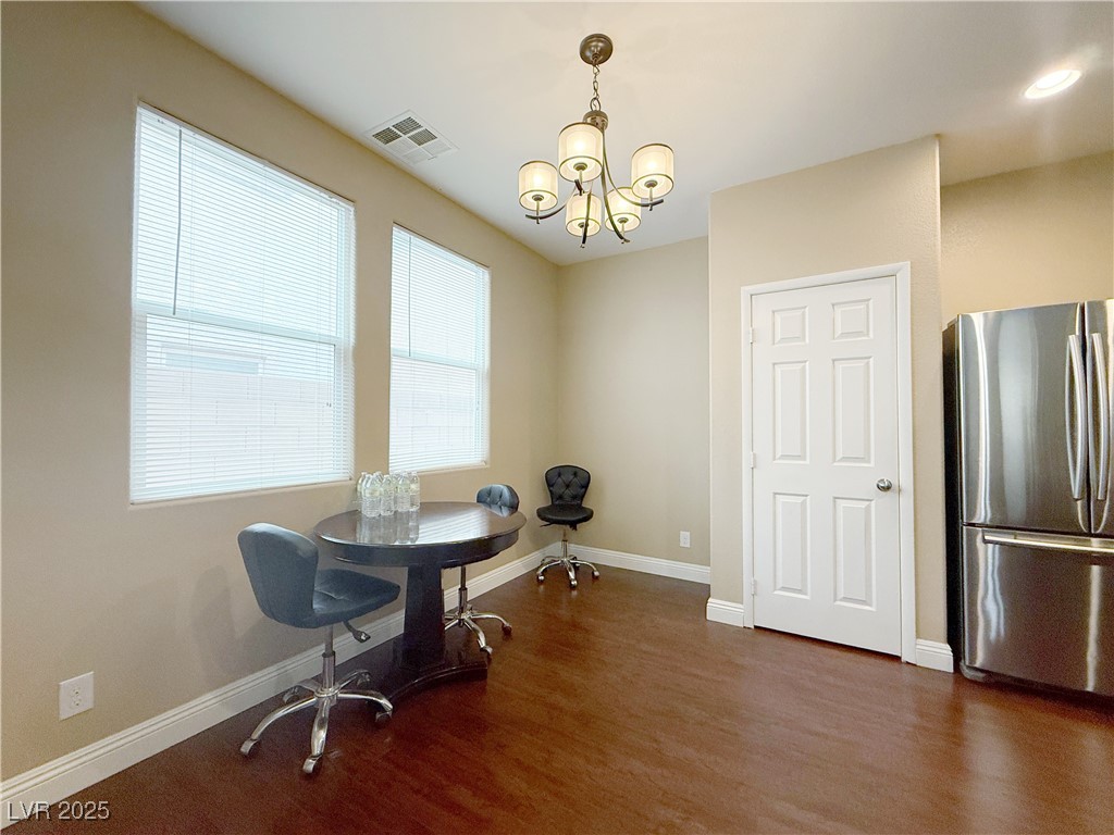 7735 Pista Way Property Photo 11