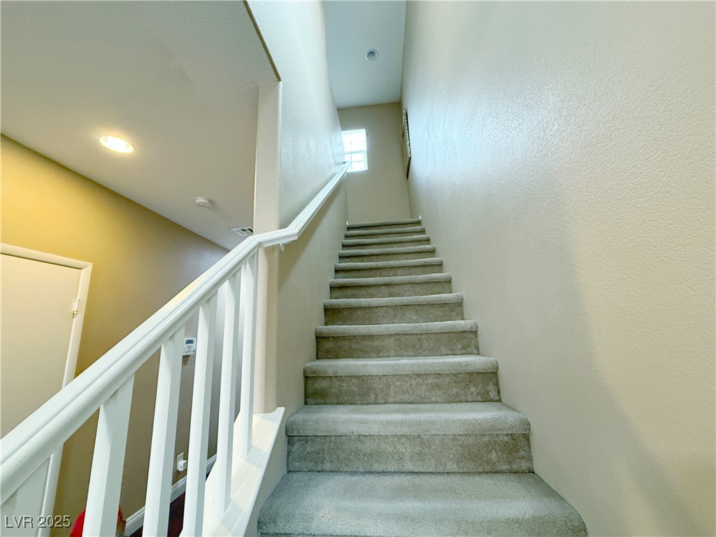 7735 Pista Way Property Photo 15