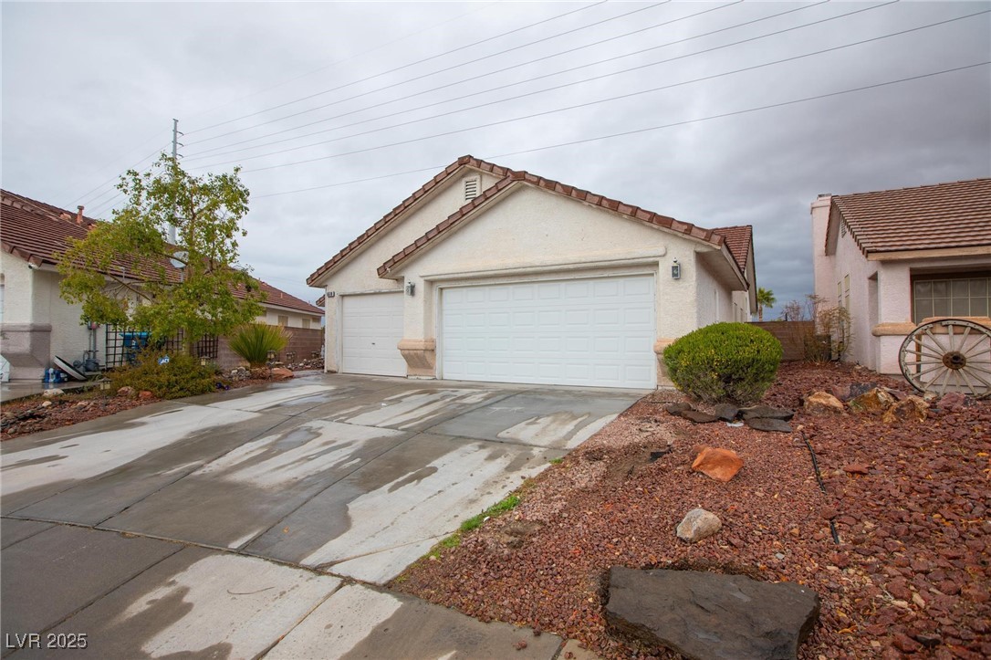 6510 Evening Rain Avenue Property Photo