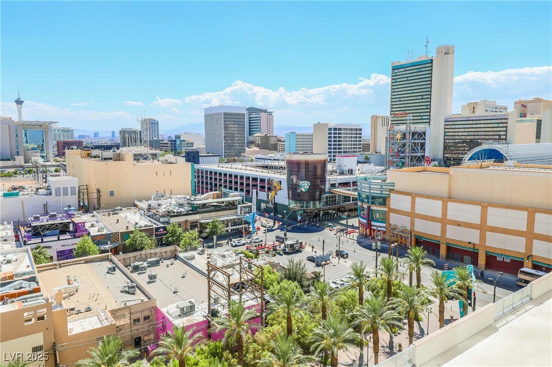 150 Las Vegas Boulevard 1114 Property Photo