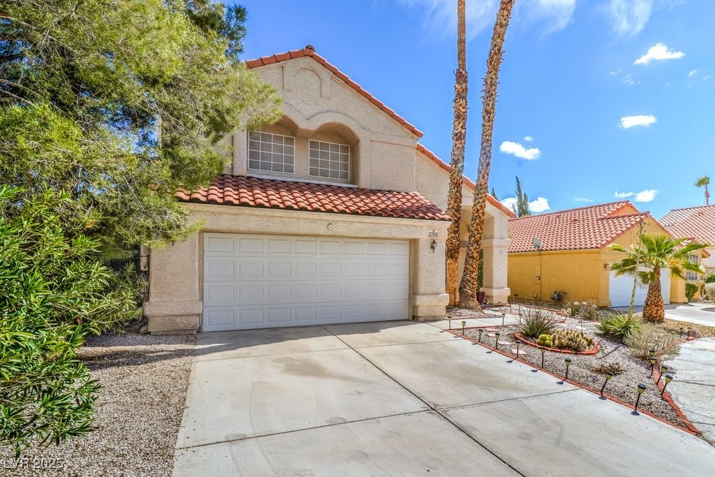 2700 Brienza Way Property Photo 12