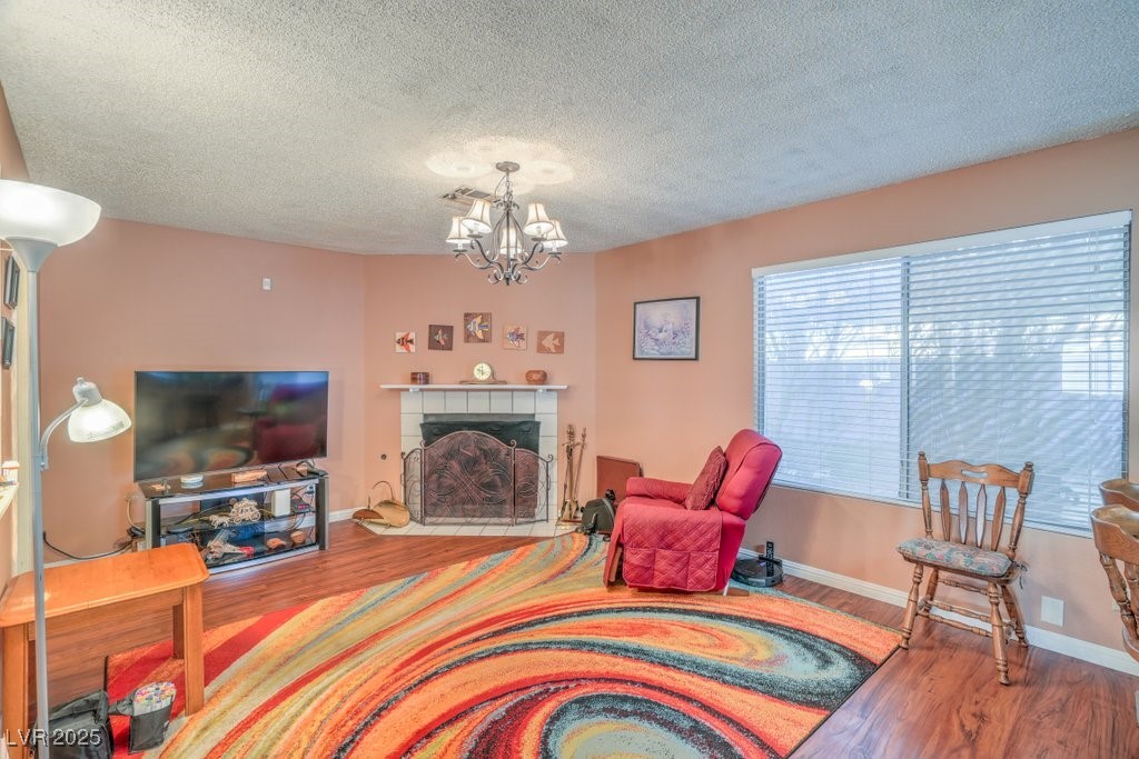 2700 Brienza Way Property Photo 17