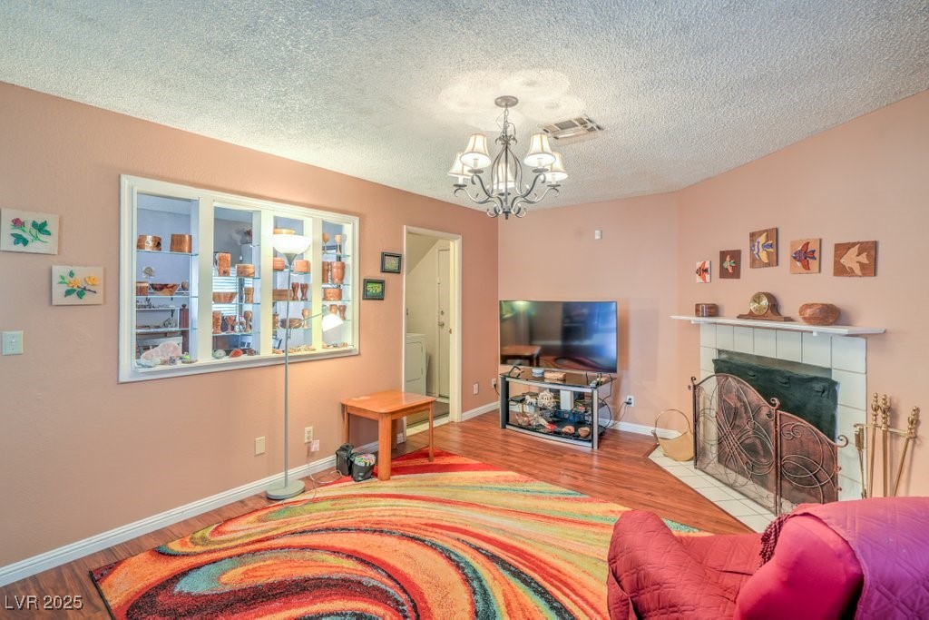 2700 Brienza Way Property Photo 19