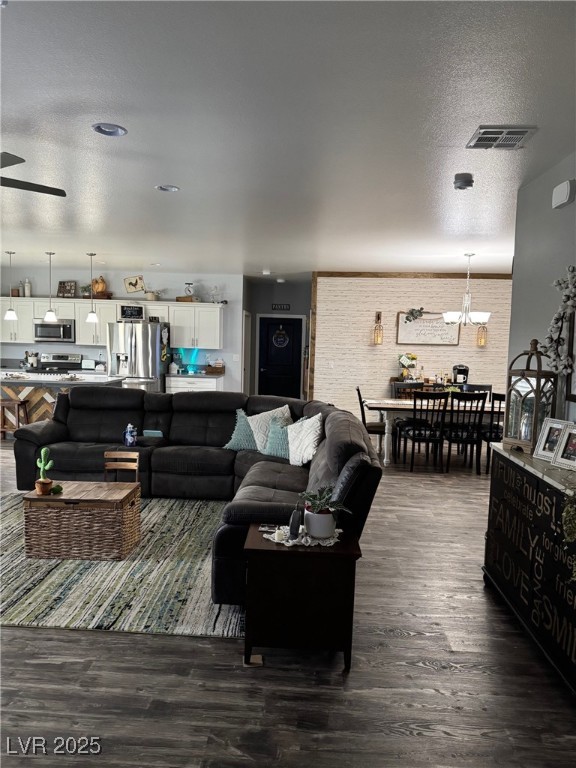 170 Magnolia Boulevard Property Photo 15