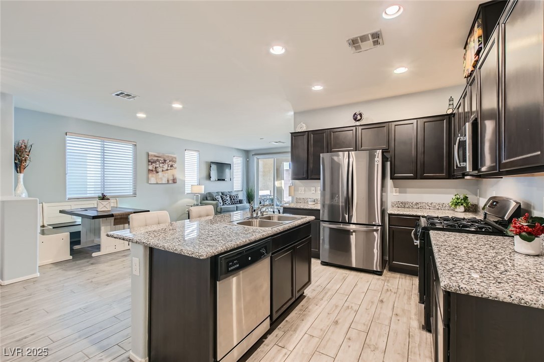 320 San Antonio River Street Property Photo 1