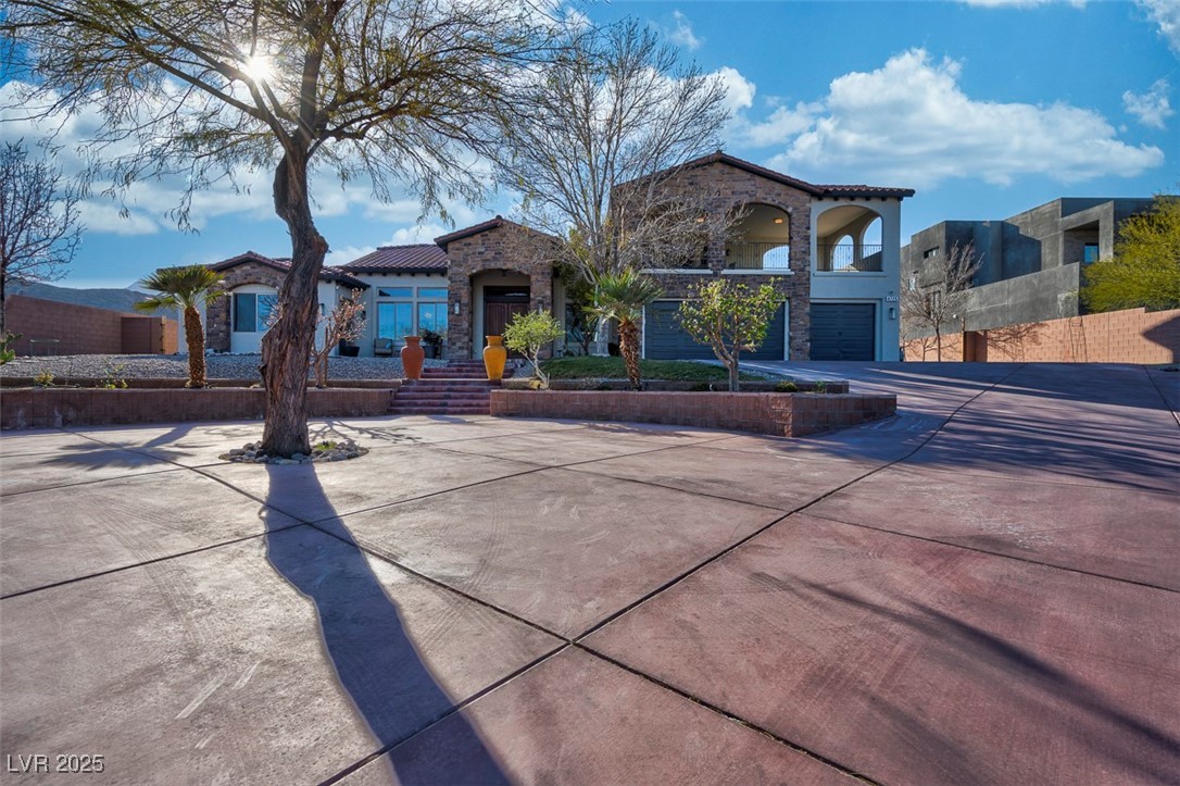 4725 North Jensen Street Property Photo