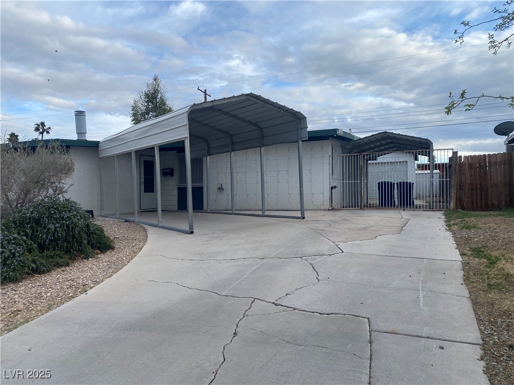 3100 Sequoia Avenue Property Photo