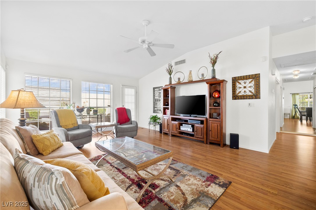 5448 Cove Point Drive Property Photo 7