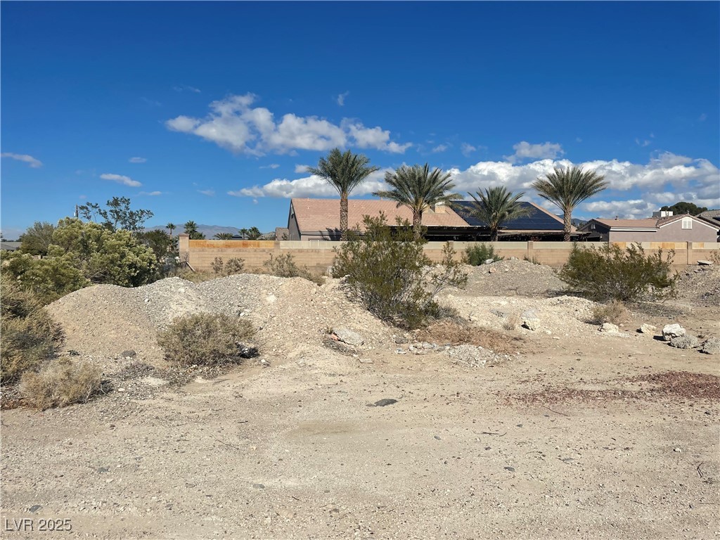 6720 Mustang Street Property Photo 4