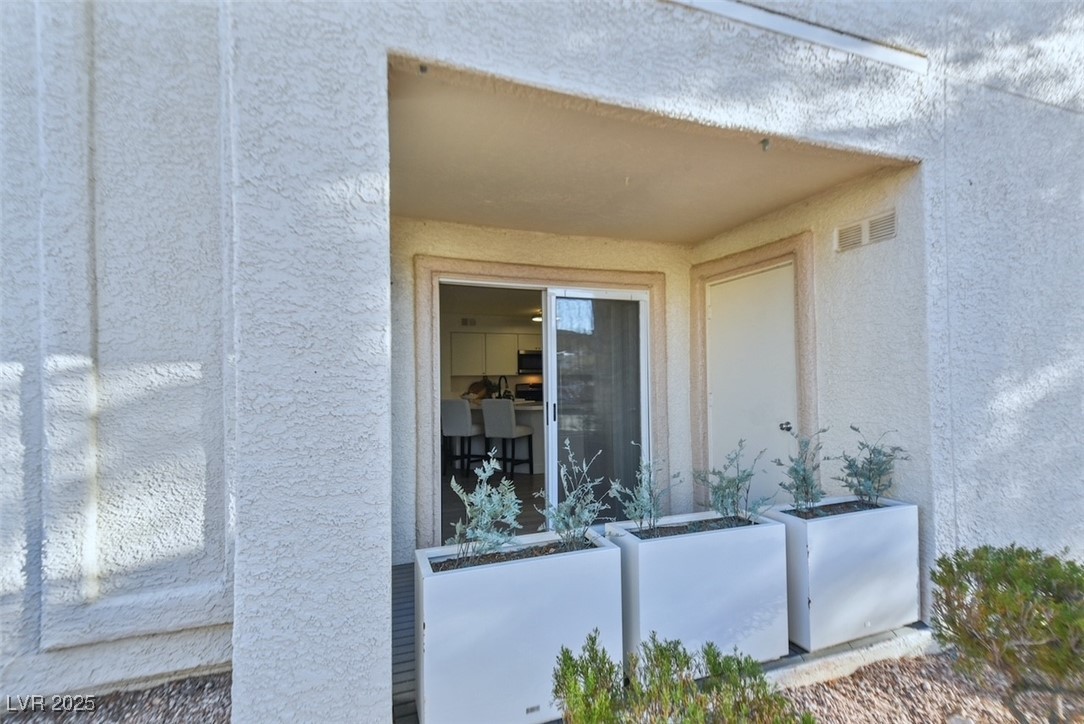 7904 Fossil Creek Lane 101 Property Photo 8