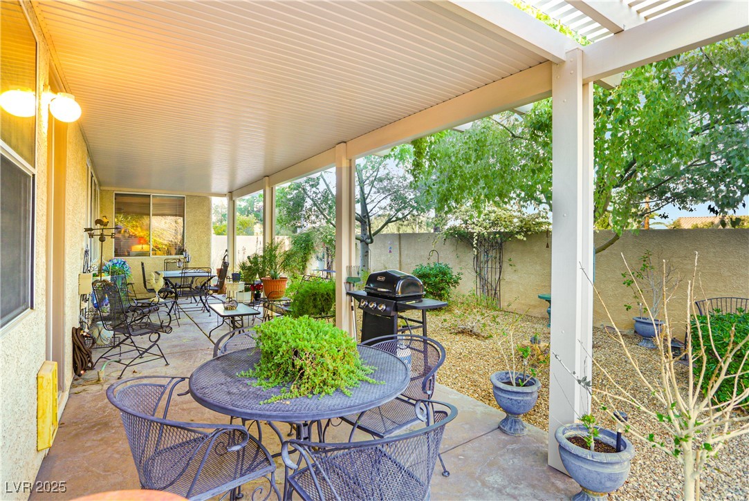 7172 Painted Paradise Street Property Photo 8