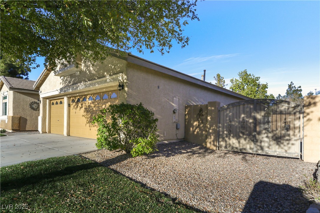 7172 Painted Paradise Street Property Photo 43