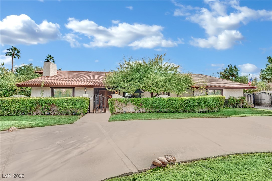 3221 Montecito Drive Property Photo 1