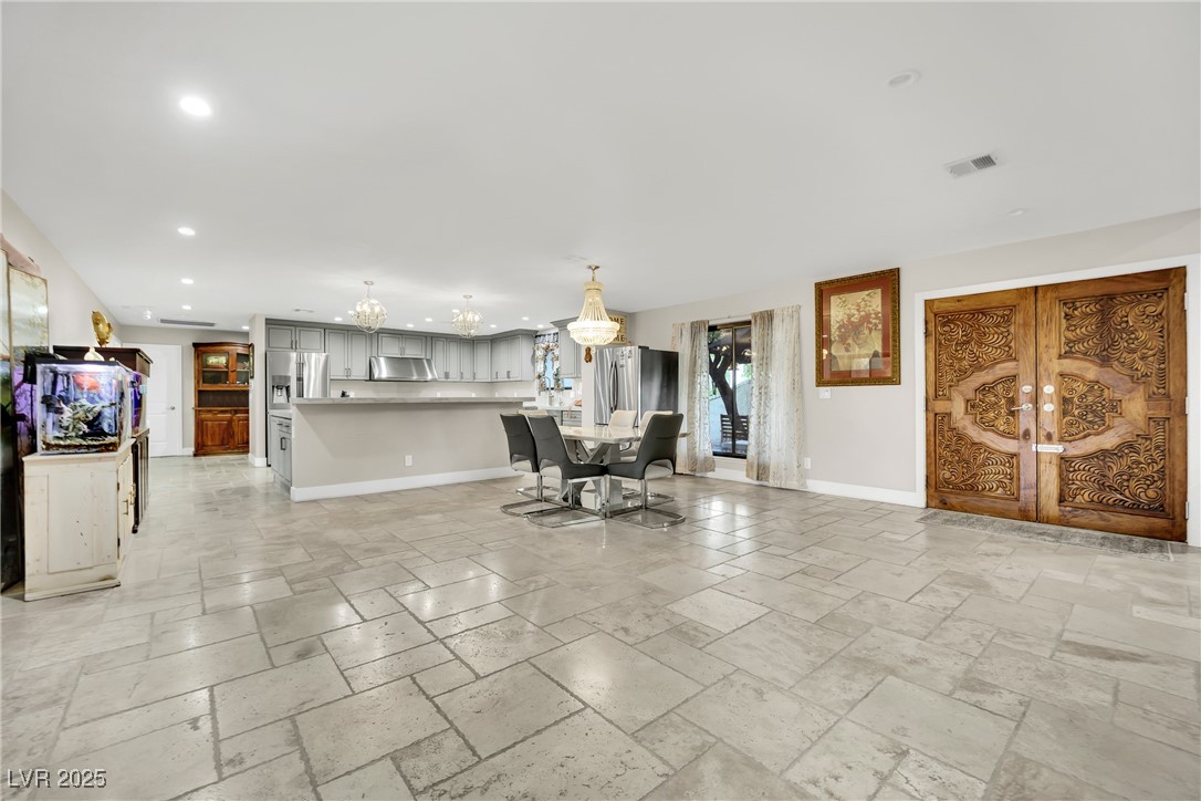 3221 Montecito Drive Property Photo 13