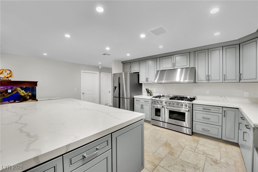 3221 Montecito Drive Property Photo 17