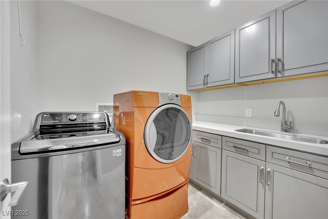 3221 Montecito Drive Property Photo 32