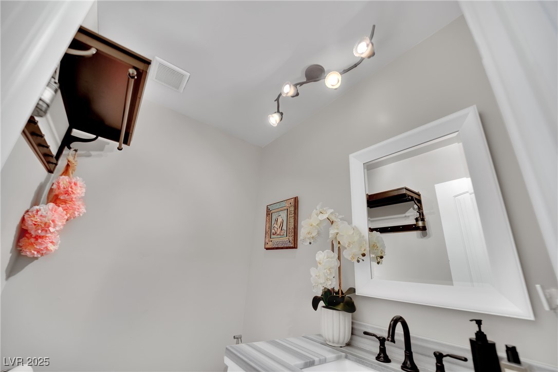 3221 Montecito Drive Property Photo 36