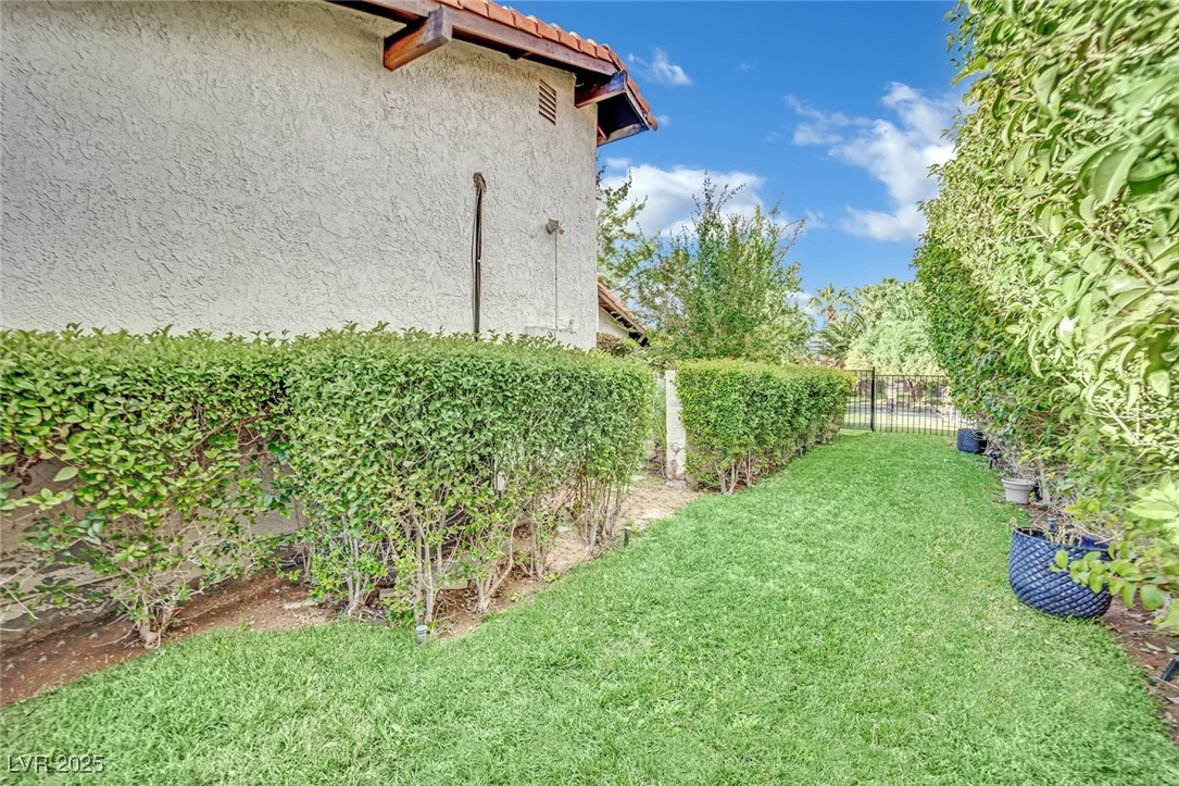 3221 Montecito Drive Property Photo 57