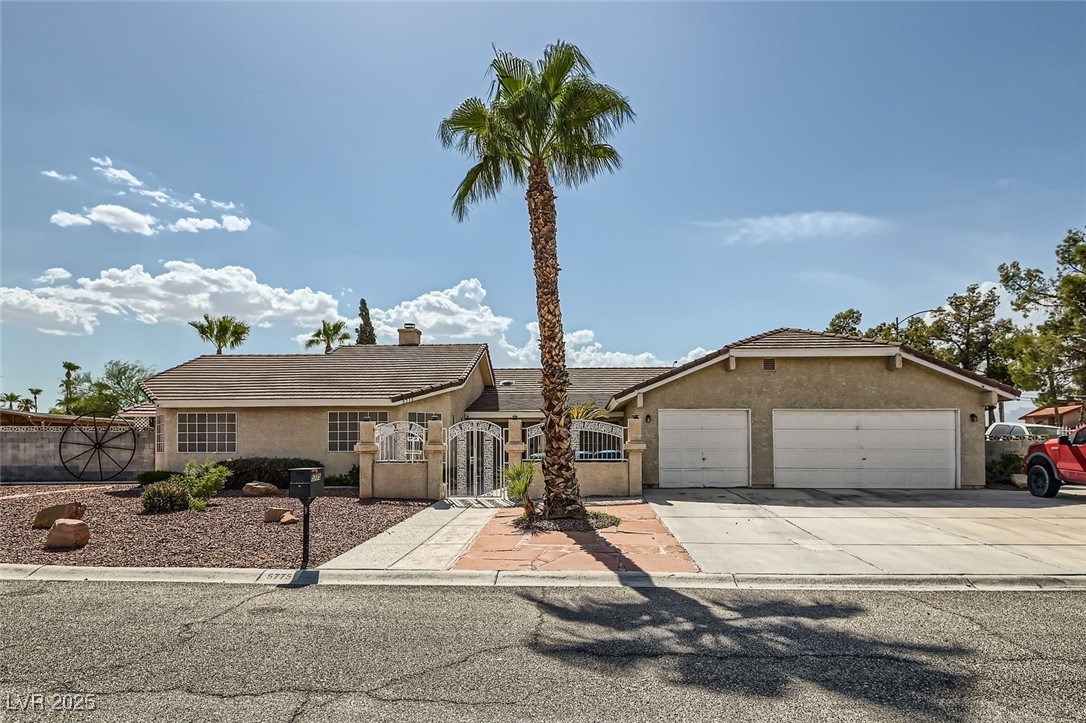 5775 West Desert Inn Road Property Photo