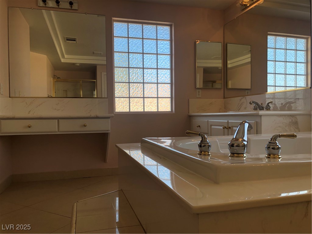 8122 Delphi Court Property Photo 34