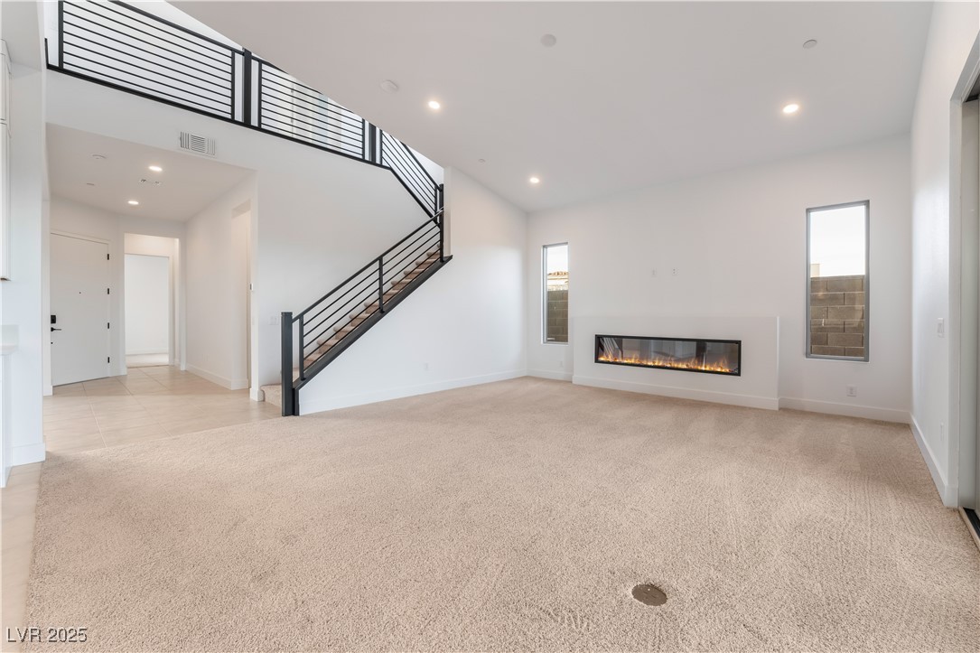 5022 Slatestone Street Property Photo 9