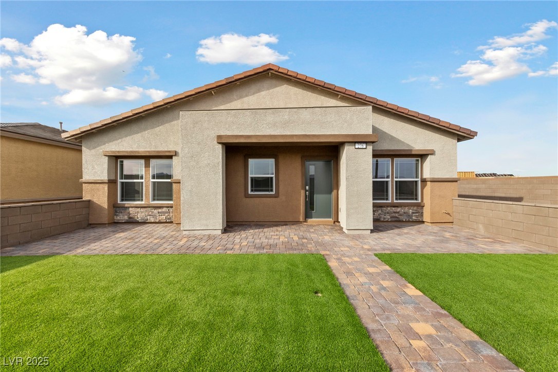 276 Whitney Crest Street Property Photo