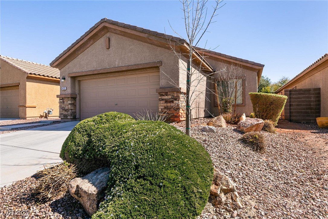 4125 Gliding Gulls Avenue Property Photo 3