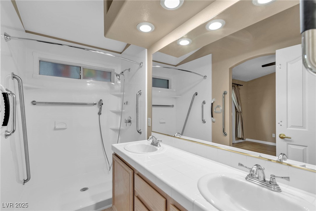 897 Cavaison Avenue Property Photo 15