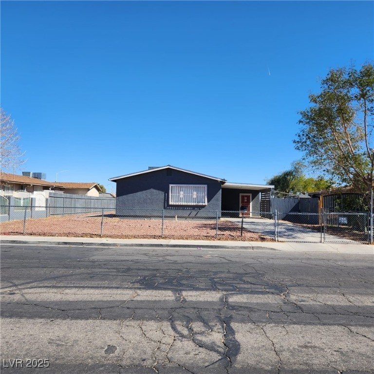 3512 Berg Street Property Photo