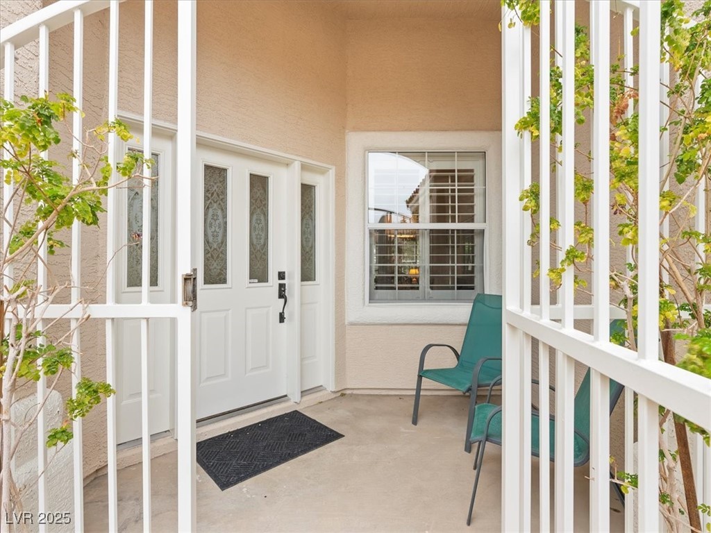 2008 Hobbyhorse Avenue Property Photo 6